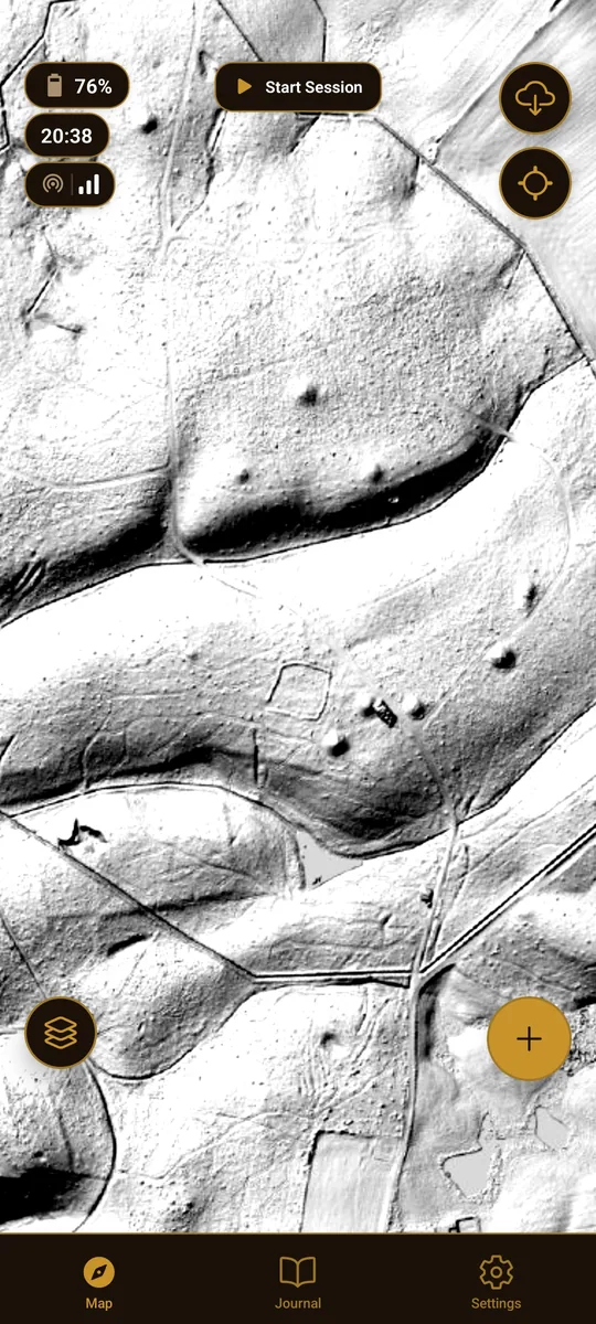 Muld metal detecting app showing LiDAR bare-earth terrain — barrows and old field boundaries in grey relief